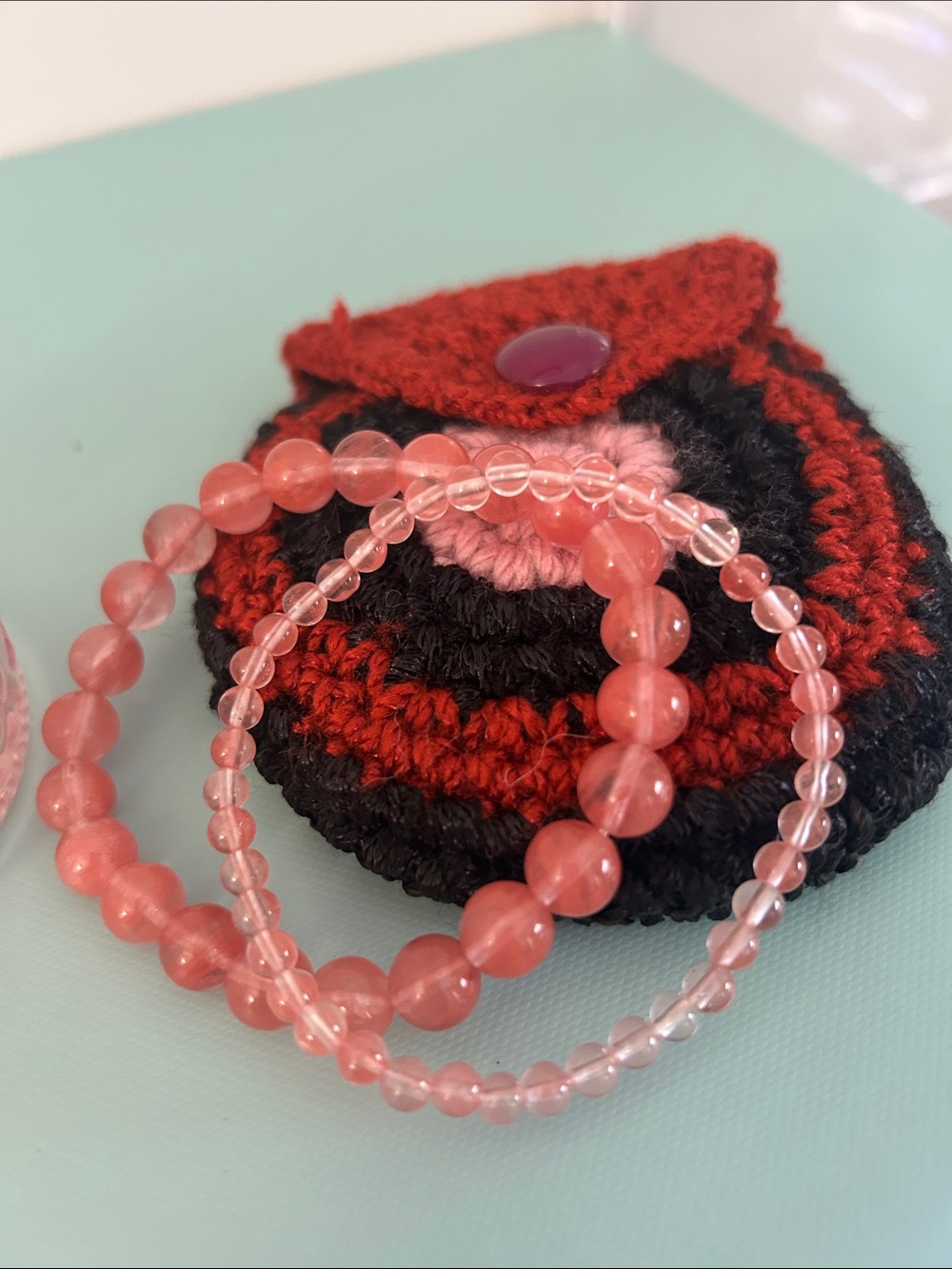 Pink Strawberry Obsidian Stone Beaded Stretch Bracelet Set with Crochet Bag NWT
